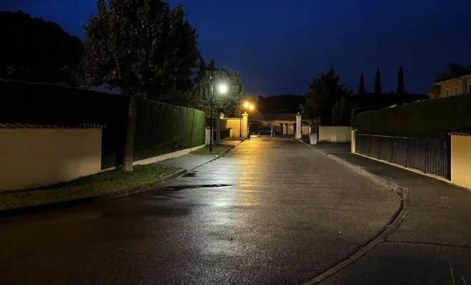 Réparation de lampadaire, Ambérieu-en-Bugey, ELEC-46